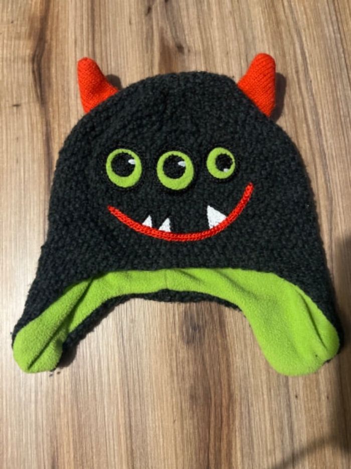 Bonnet monstre