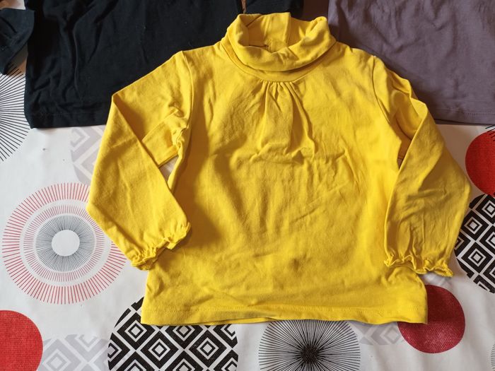 Lot 3 sous-pull 👧 taille 18 mois - photo numéro 2