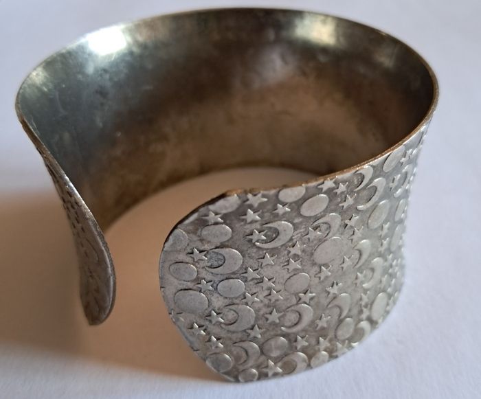 Lot bijoux fantaisie en métal argenté pour femme - photo numéro 7