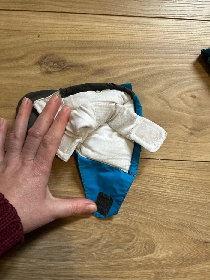 Moufles 2-4 ans - photo numéro 2