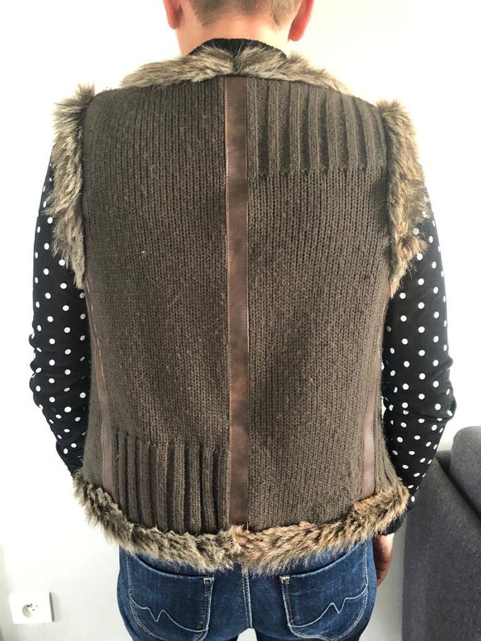 Petit gilet sans manches - photo numéro 2