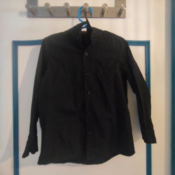 Chemise noire taille 5 ans