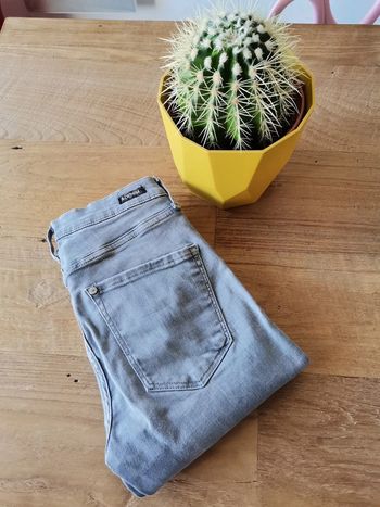Jeans skinny gris