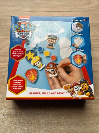 Kit moulage en plâtre a peindre paw patrol Nickelodeon
Neuf 