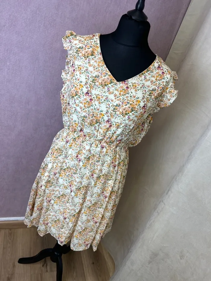 Robe femme taille 42 taille 44 fleurie robe mi longue robe neuve - photo numéro 2