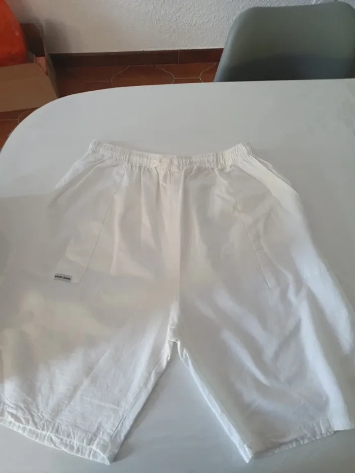 Bermuda blanc taille XL