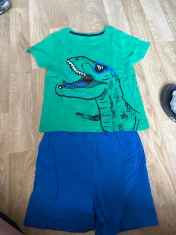 Pyjama short Taille 4/5 ans Primark