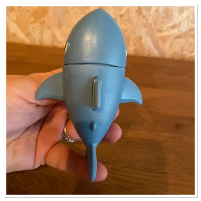 Idée Cadeau 🎁 Figurine Aqua Pups de Chase avec avec son requin de la Pat Patrouille - photo numéro 9