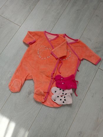 💖 Lot pyjamas 1 mois 👧