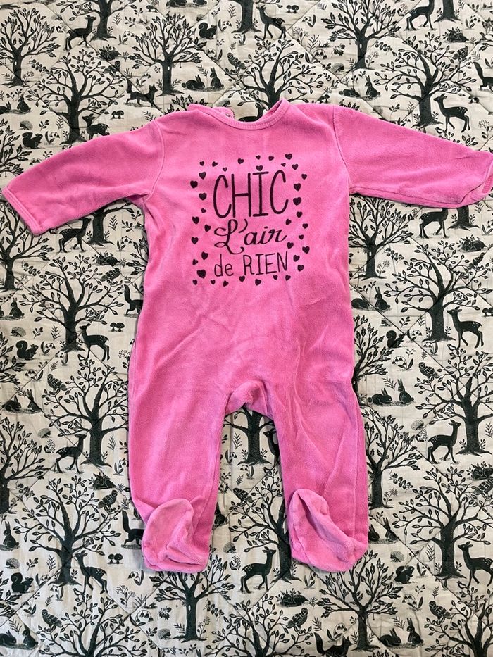 Pyjama chic l’air de rien