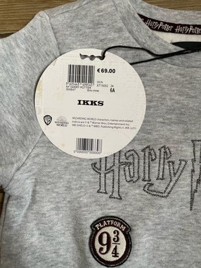 Sweat IKKS/Harry Potter taille 6 ans. Neuf étiqueté - photo numéro 2