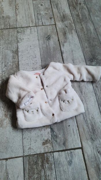 Veste manteau dpam mois 62 cm en très bon état 👌