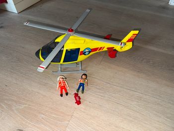 Hélicoptère playmobil
