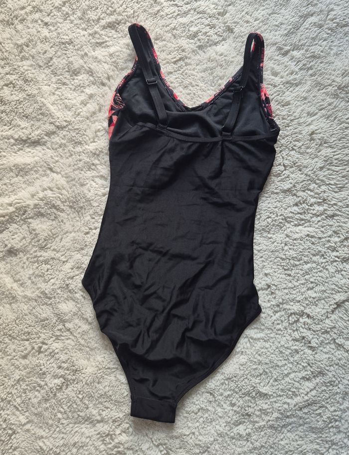 Maillot de bain grossesse / maternité neuf taulle 36 - photo numéro 2