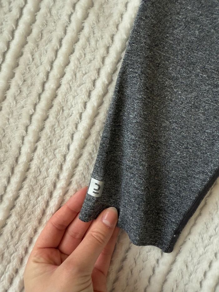 Legging sport gris / Taille L - photo numéro 4