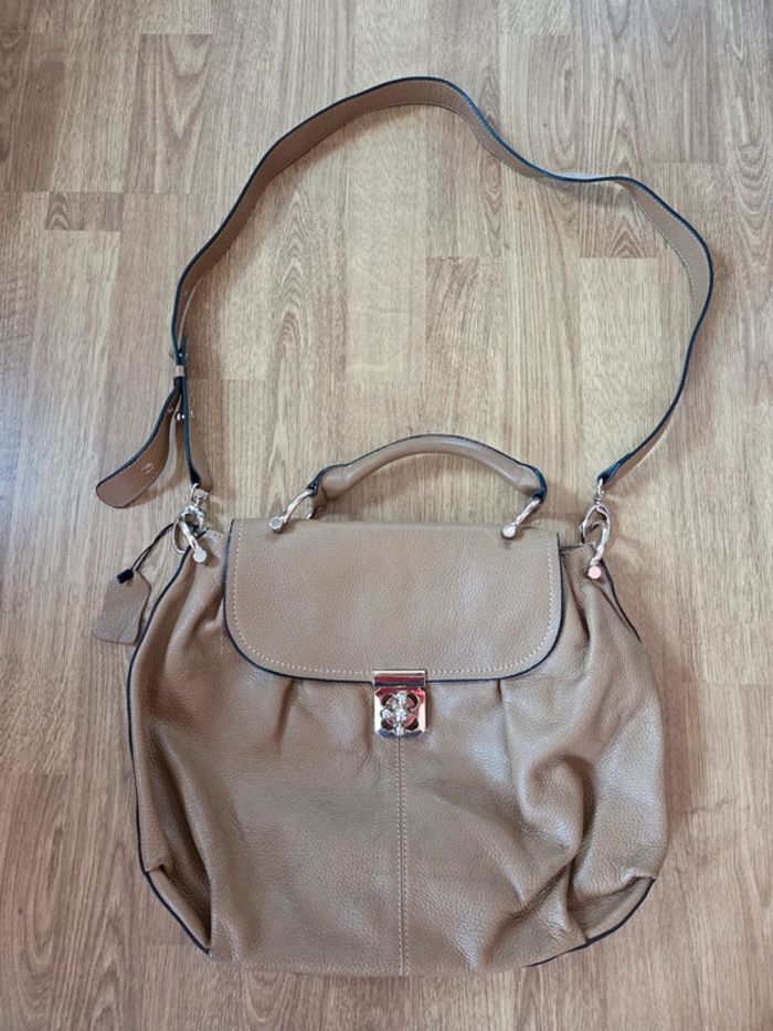 Sac à main bandoulière en cuir