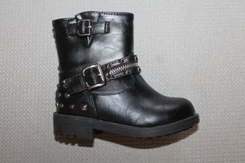 belle bottines noires 22