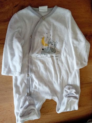 Pyjama blanc léger m.l / 3 mois
