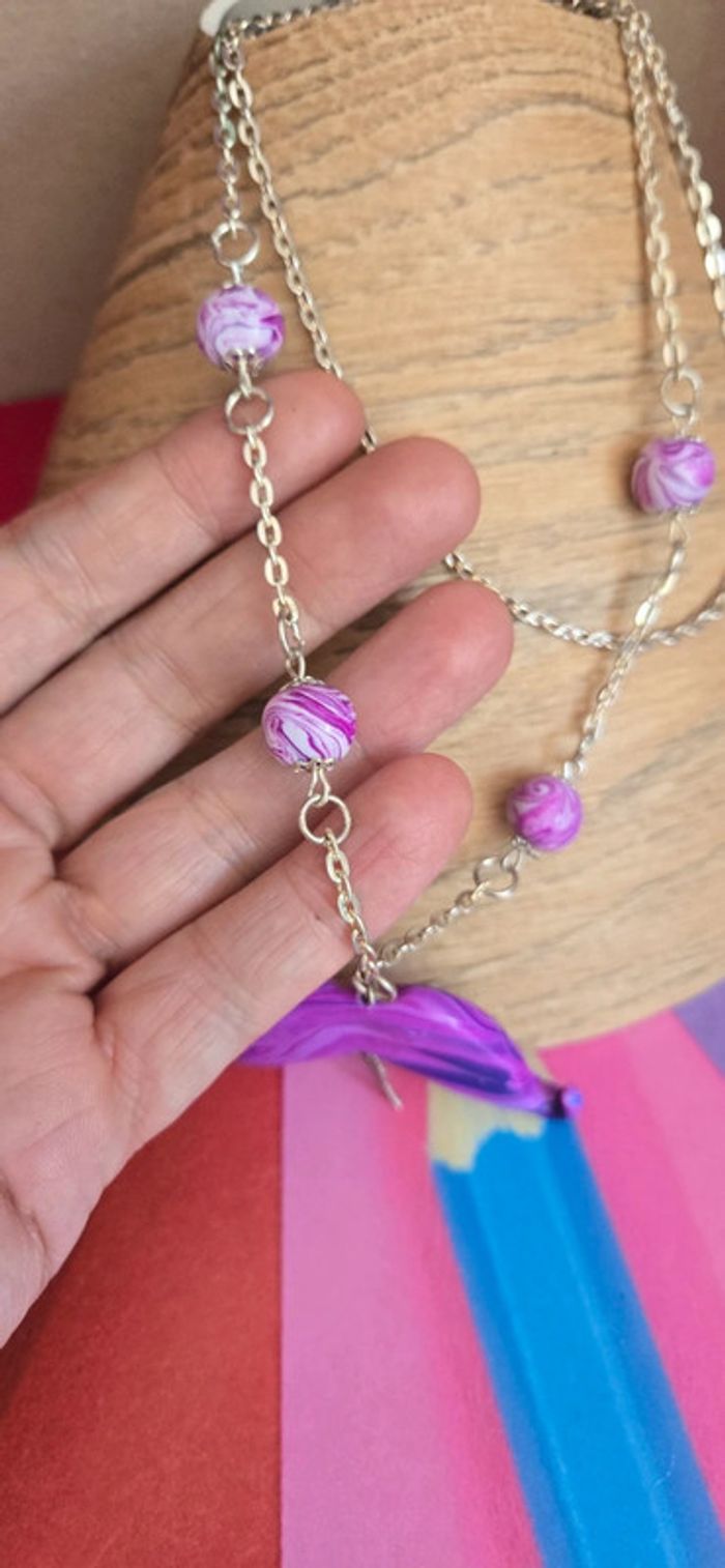 Collier sautoir moustache violet fimo - photo numéro 4