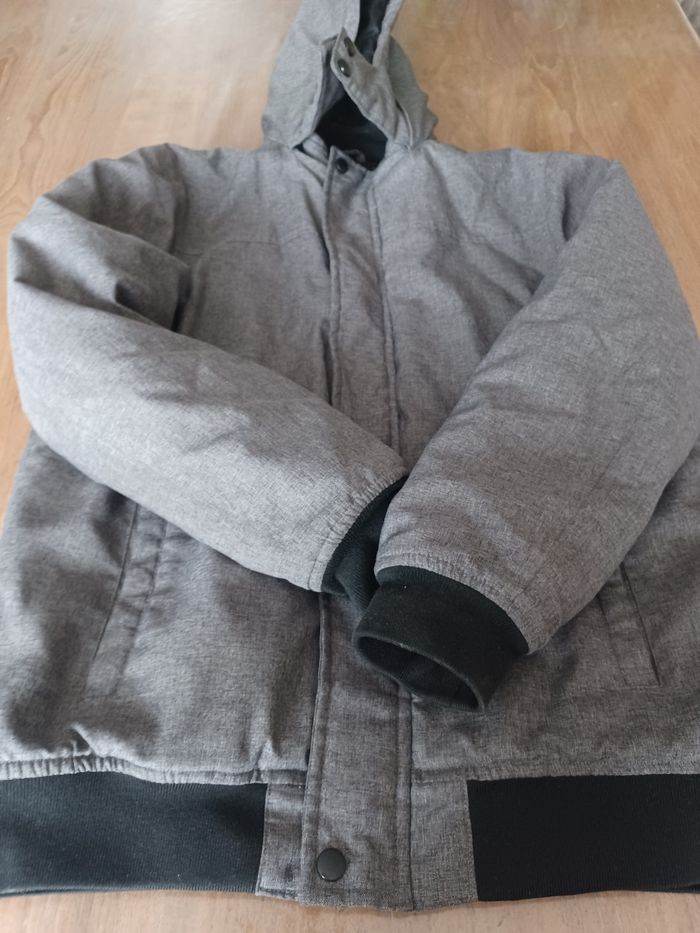 Manteau , blouson, parkas - photo numéro 4