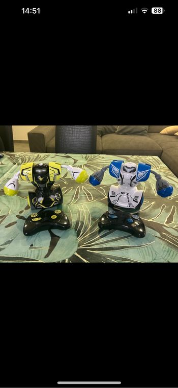 Lot robots télécommandé