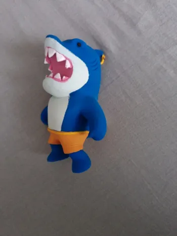 Go jit zu requin stumble guys