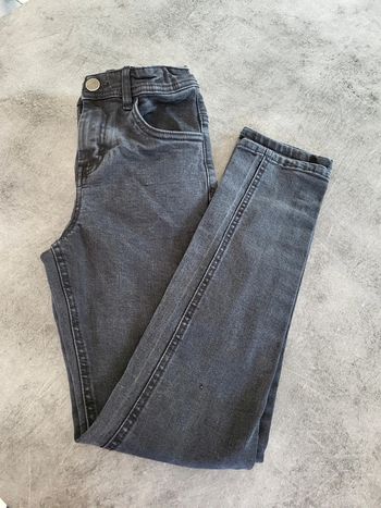 Jean slim gris foncé