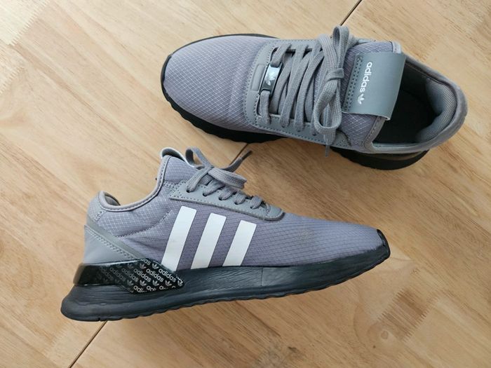Basket Adidas U Path XJ édition limitée