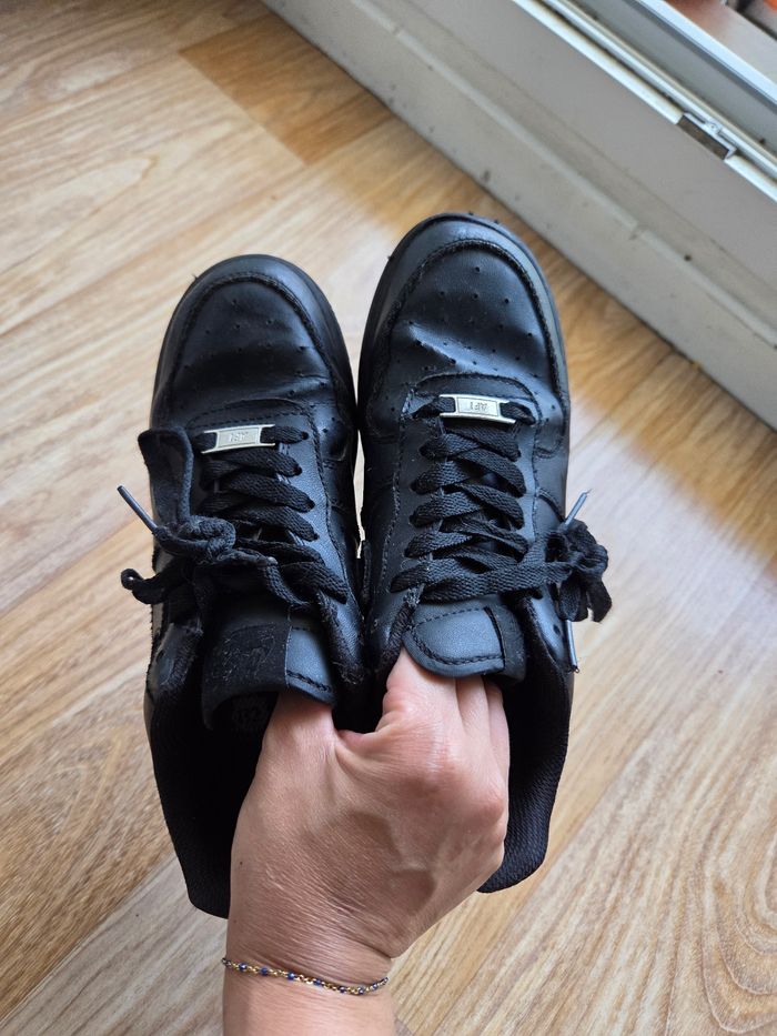 Basket nike Air force 1 noire 38 - photo numéro 2