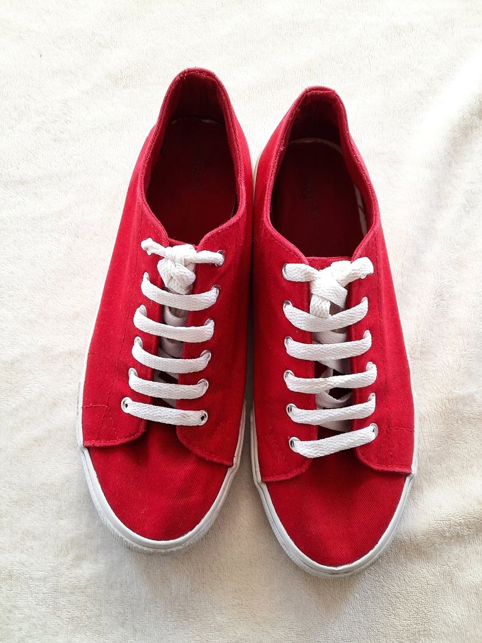 Tennis toile rouge - photo numéro 3