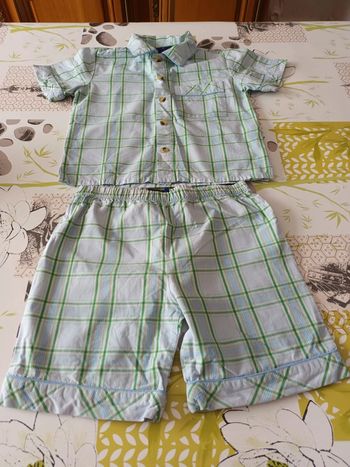 Pyjama/pyjashort 2 pièces taille 4 ans