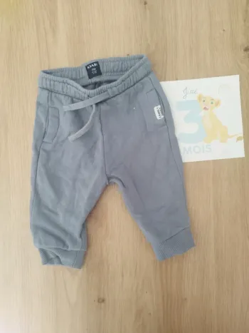 Pantalon jogging bébé