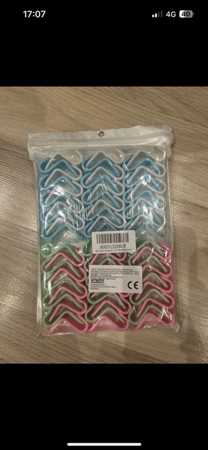 Crochets pour ceintres gain de place