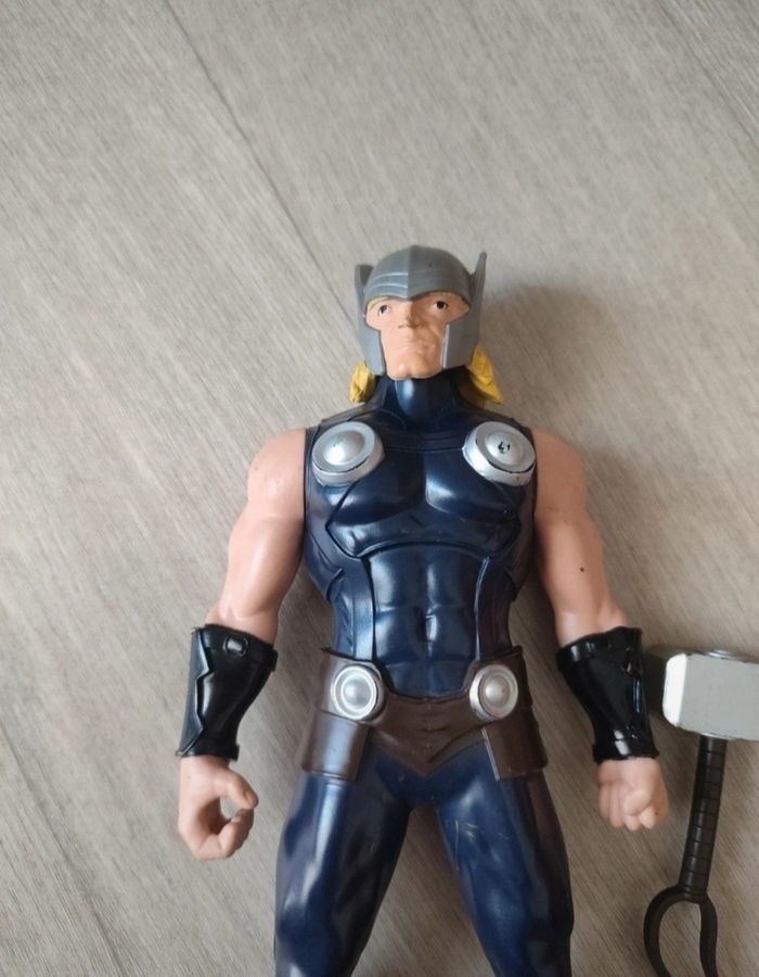 Figurine Thor - photo numéro 2