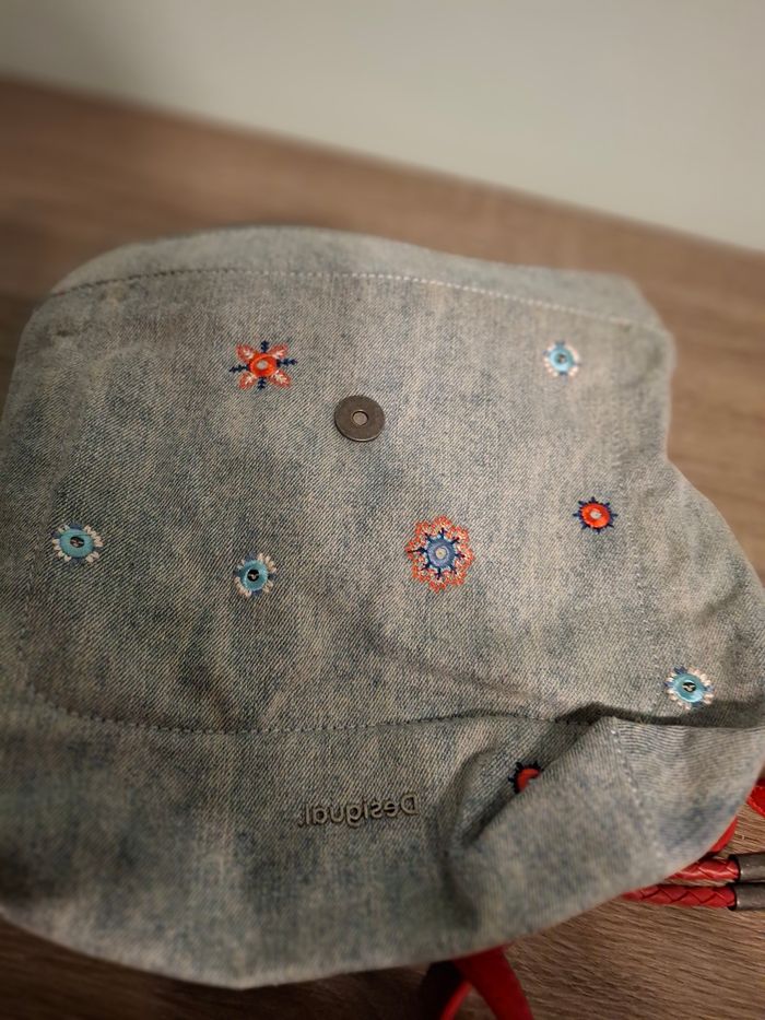 Sac a dos - photo numéro 4