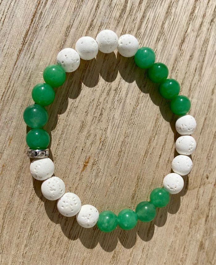Bracelet en aventurine et pierre de lave blanche - photo numéro 2