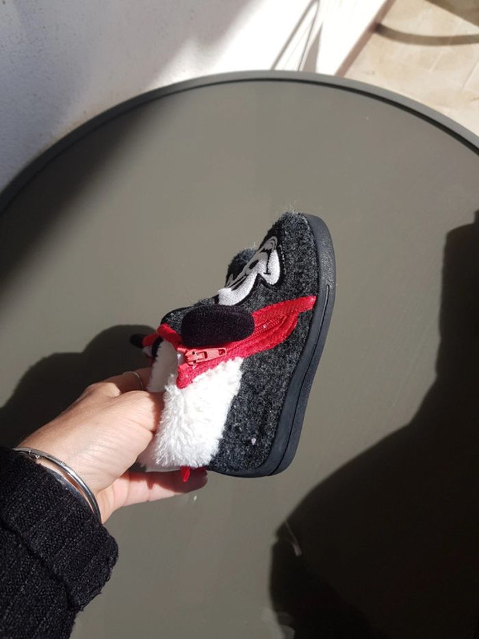 Paire de chaussons Mickey 21 - photo numéro 2