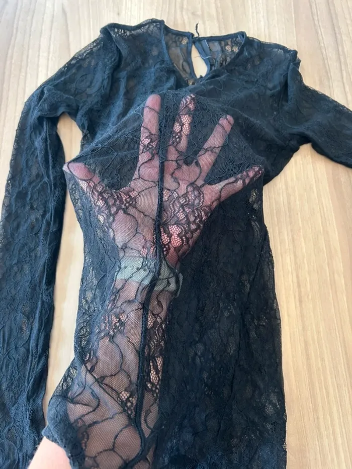 Haut dentelle noir taille 10 ans - photo numéro 5