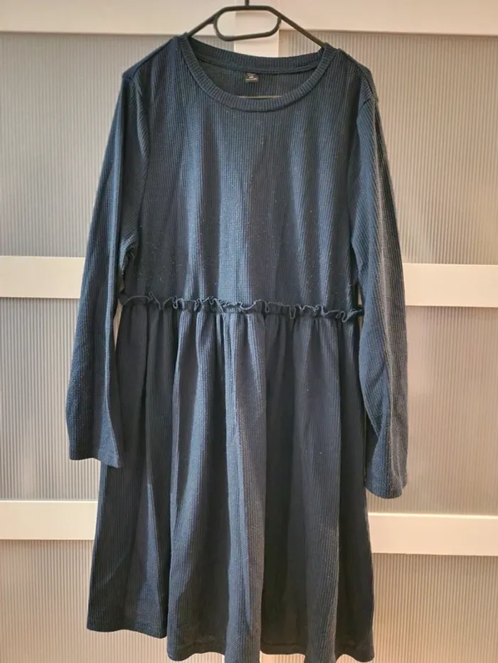 Robe marine - photo numéro 3
