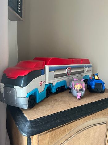 Camion pat patrouille + 2 véhicules 
