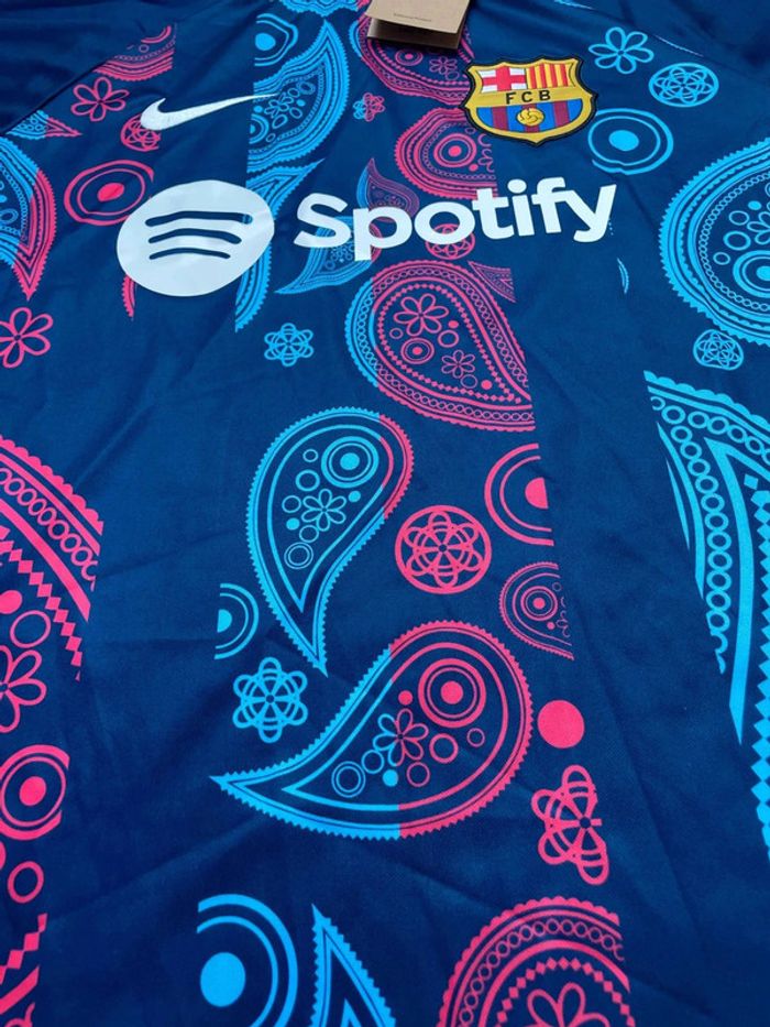 Maillot concept foot Barcelone bleu édition Paisley taille M - photo numéro 4