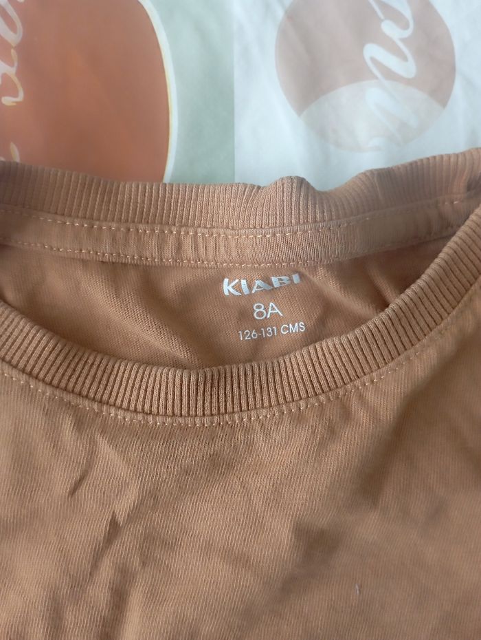 Tee shirt camel manches longues 8 ans Kiabi 1€ neuf - photo numéro 2
