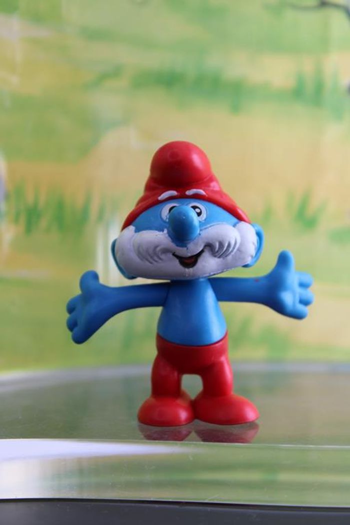 Figurine grand schtroumph