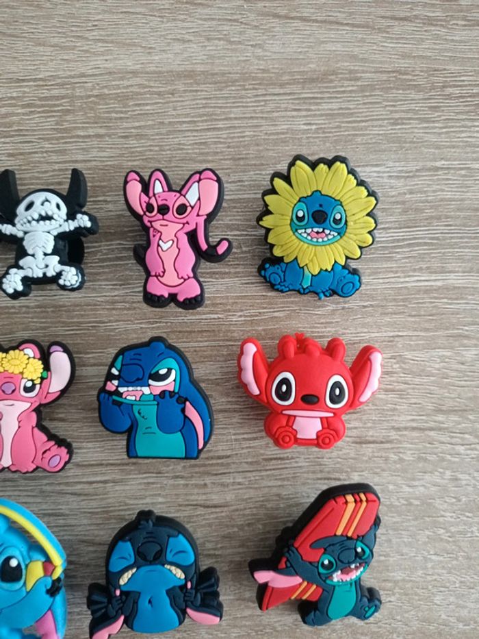 Charms bijoux crocs sabot Angel et stitch - photo numéro 5