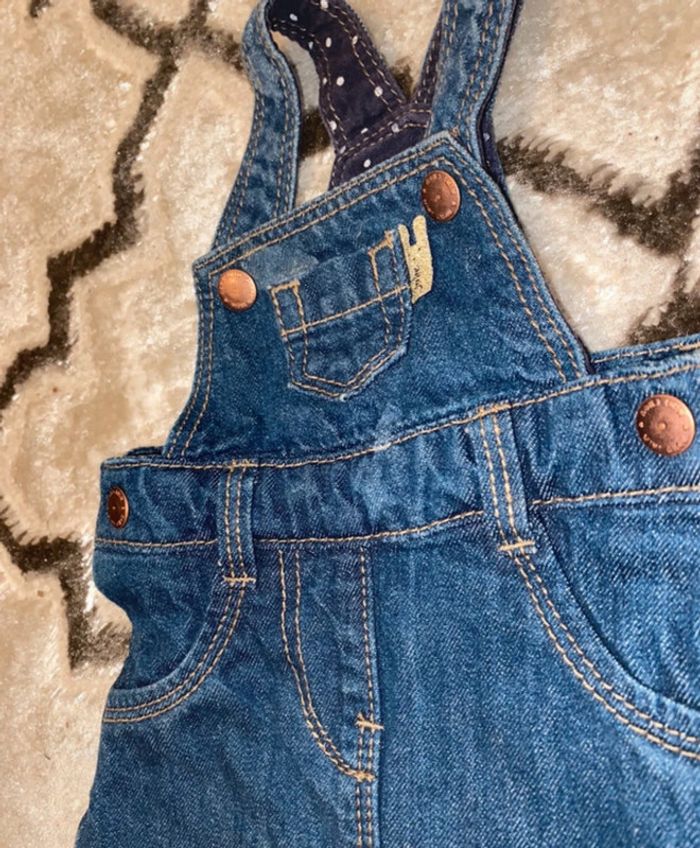 Robe en jeans bébé fille kiabi taille 1 mois - photo numéro 2