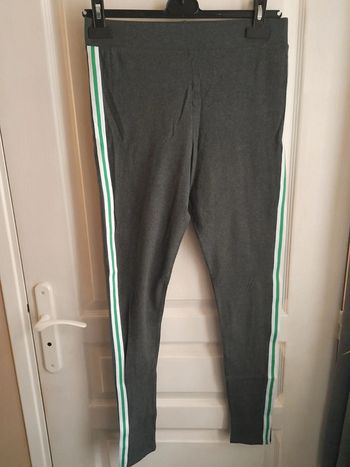 Legging gris ligne verte
