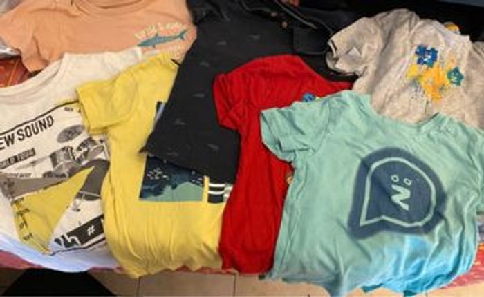 Lot tee shirt 8 ans - photo numéro 9