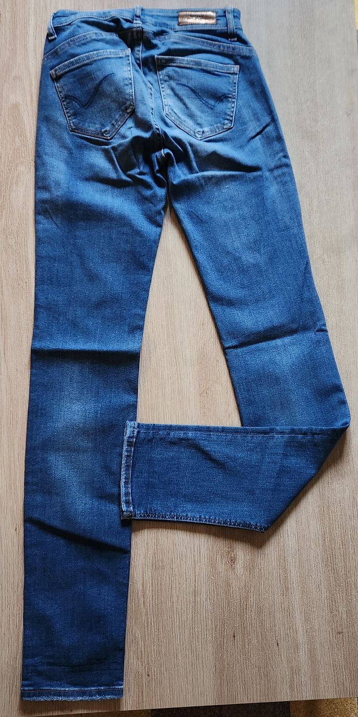 Jean Only taille27/34 - photo numéro 4