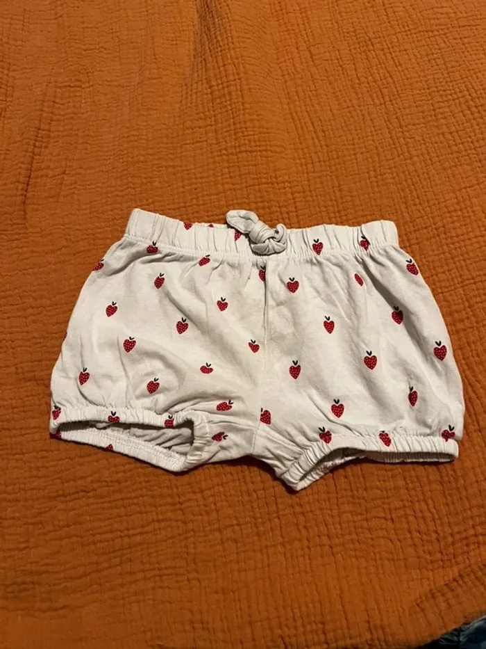 Short blanc 6mois