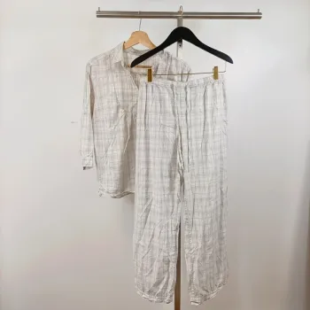Pyjama 2 pièces Miss Helen à carreaux beige 100 % coton – taille 42-44, coupe loose A1062